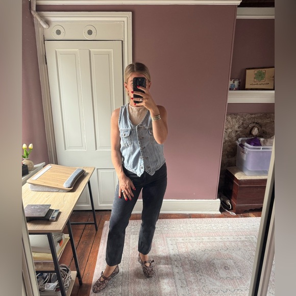 Abercrombie & Fitch curve love Ultra High Rise Ankle Straight Jean - Picture 9 of 9